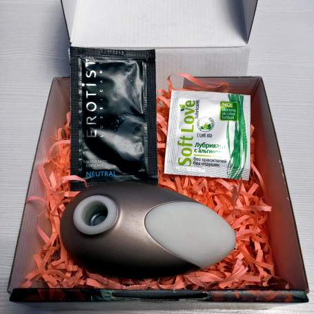 Подарочный набор: Бесконтактный стимулятор клитора Satisfyer Pro Deluxe и лубриканты в саше(h)